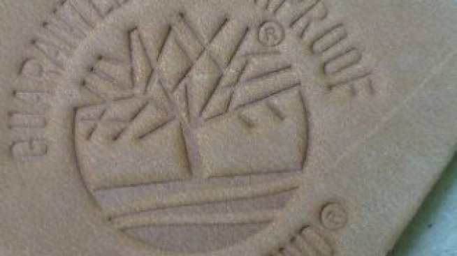 VF Corporation купува Timberland за 2 млрд. долара 