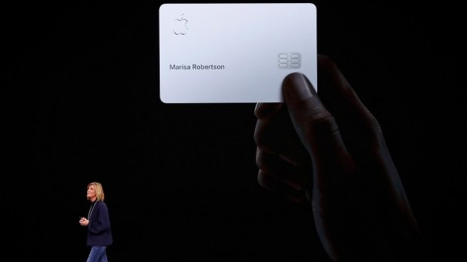 Goldman Sachs намекна, че Apple Card може да бъде пусната и в чужбина