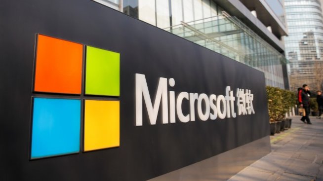 Microsoft и Adobe ще си партнират за стимулиране на продажбите 