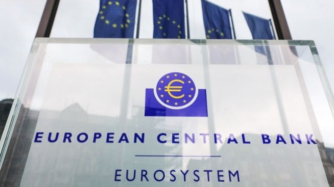 ЕЦБ: Икономиката на еврозоната ще се свие с 12% тази година