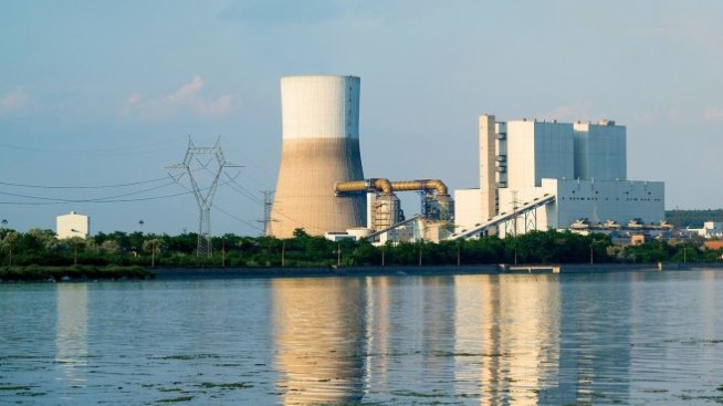 За 10 години в експлоатация ТЕЦ AES Гълъбово произведе 30 тераватчаса ток