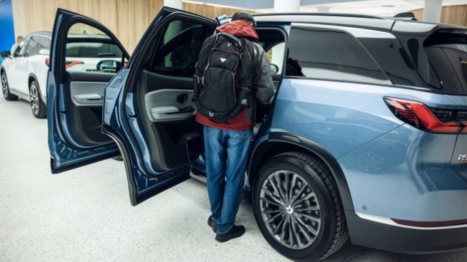 Технологично ориентираните китайци предпочитат местни марки пред VW и GM