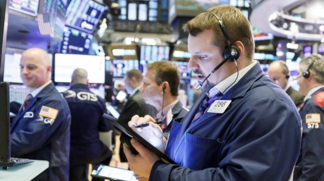 Nasdaq постави нов рекорд, след като речта на Тръмп смекчи напрежението 