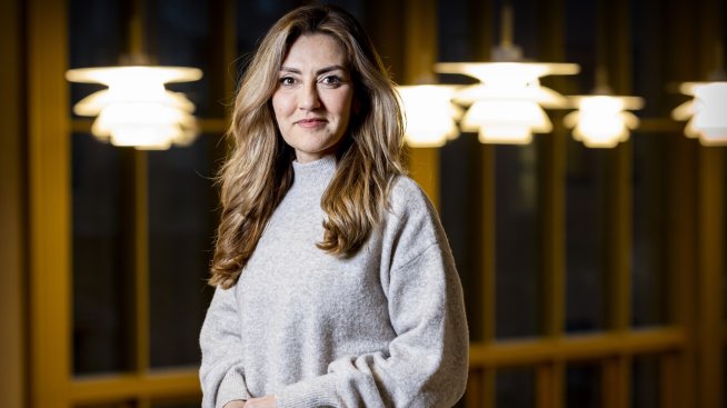 Кандидатката за премиер на Нидерландия и бивша бежанка обещава строги мерки срещу мигрантите