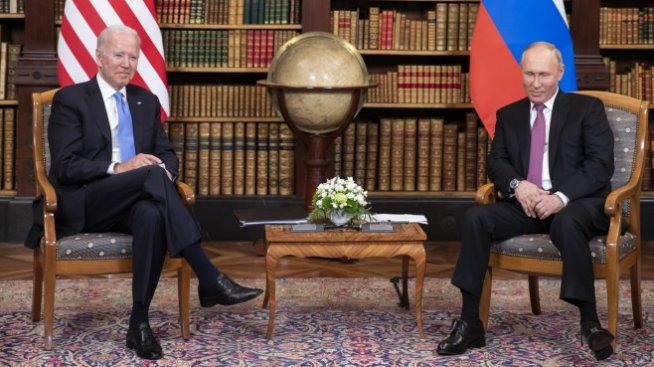 Байдън и Путин ще се срещнат за деескалация на напрежението