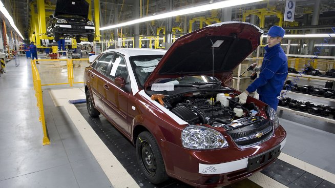 Активността в руските фабрики записа втория си най-бърз ръст от август 2020 г. насам