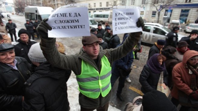 Гражданите към КЕВР: Трябва да се прекрати обсъждането за поскъпване на водата