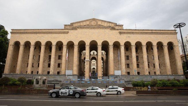 Парламентът на Грузия отмени ветото върху закона за „чуждестранните агенти“