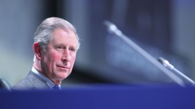 Принц Чарлз призова студенти и хора в отпуск да съберат земеделската реколта