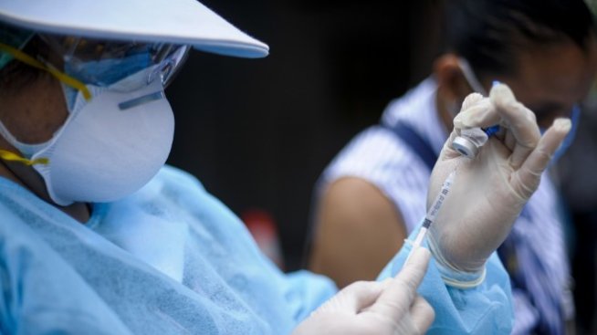 Защо големите инвеститори не залагат всичко на лекарството за COVID-19?