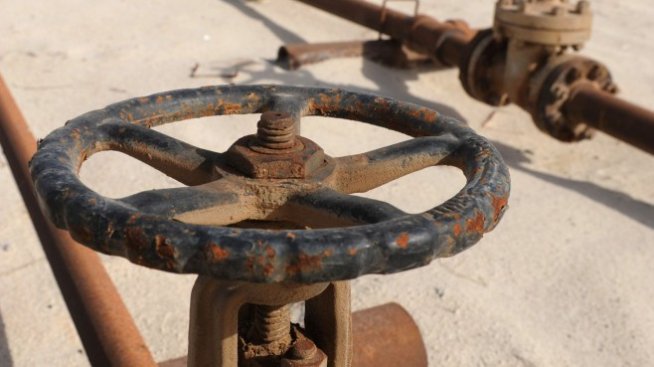 Китай тласна Иран да работи усилено за бъдеще с по-голям добив на петрол