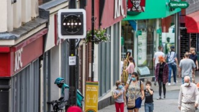 Британските компании за търговия на дребно са платили само 13% от наемите си