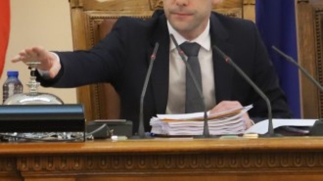 Минчев: Има предпоставки мораториумът върху тока да падне преди крайния му срок