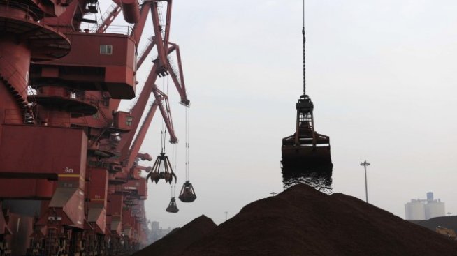 Как проблемите на Китай засягат пазара на суровините