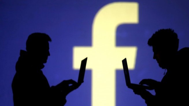 Тайният и мизерен живот на модераторите на Facebook в Америка