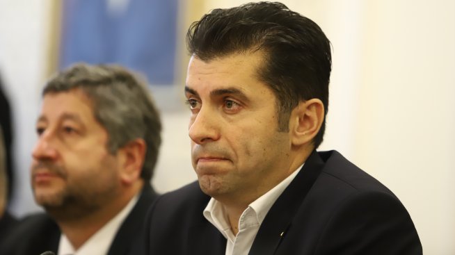 „Продължаваме промяната” и „Демократична България” ще предложат правителство на малцинството