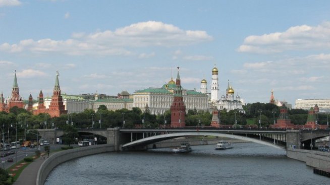 Русия забрани на 963 американски и 26 канадски граждани да влизат в страната