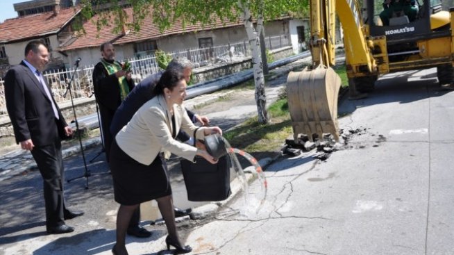 Млекопроизводителите да търсят нови пазари, препоръча Десислава Танева