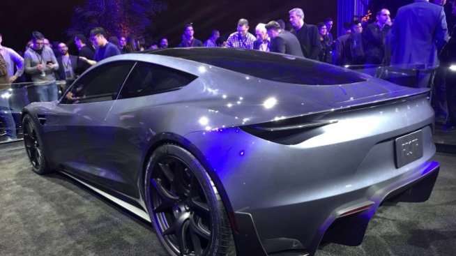 Може ли Tesla Roadster да спази обещанията си?