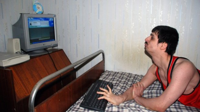 25% от жителите на българските градове прекарват над 5 часа дневно в интернет