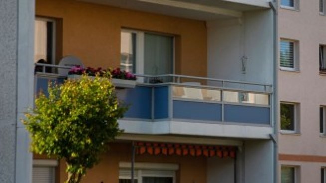 По-високите лихви по ипотеките заплашват ръста на цените на жилищата в еврозоната