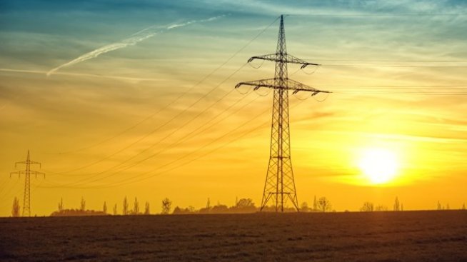 Търговията с двустранни договори на енергийната борса ще тръгне от 1 октомври