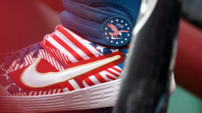 Маратонки прототип на Nike бяха продадени за 50 хил. долара