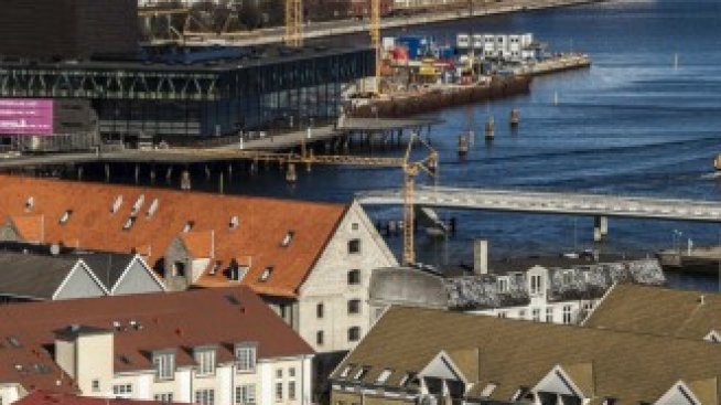Новият изкуствен остров на Копенхаген навлиза в бурни води