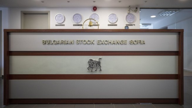 Индексите на БФБ приключиха сесията без единна посока