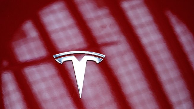 Мъск съобщи, че заплащането му в Tesla за 56 млрд. долара се приема с „големи маржове“