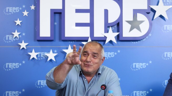 Борисов: Да се смирим за година и да си измъкнем държавата заедно