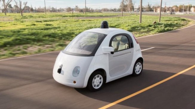 Автомобилите на Google излизат на пътя