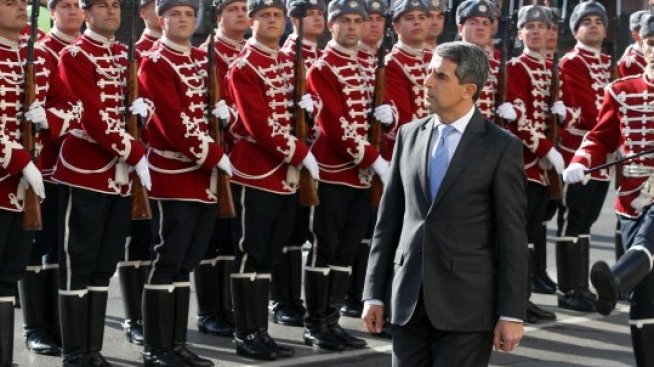 Според президента няма логика два пъти да има референдум за електронно гласуване