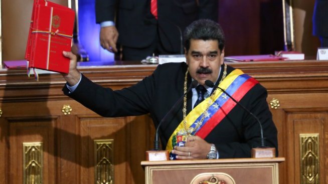 Мадуро обяви „нова валутна система“ срещу „престъпния долар“
