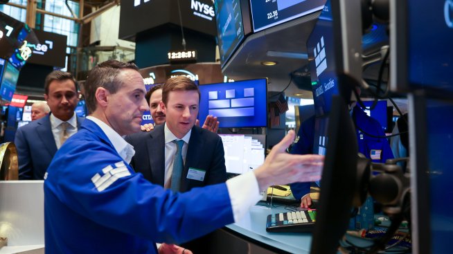 S&P отчете трета поредна сесия на спад на фона на скока в доходността на облигациите