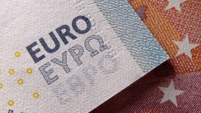 Поскъпването на еврото може да създаде проблеми за европейските акции