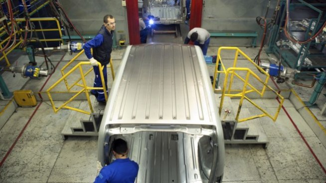 Ford влага 2,6 млрд. долара за разширяване на производство в завода си в Турция