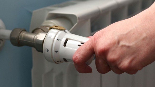 В. Николов: Цената на парното реално ще е по-евтина с 15% на годишна база