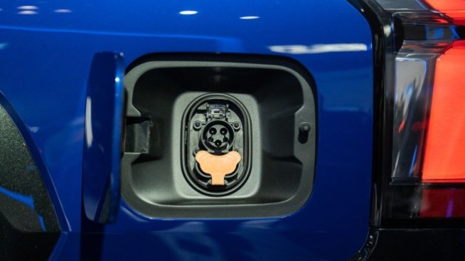 Continental разработва автономно зарядно устройство с австрийски стартъп