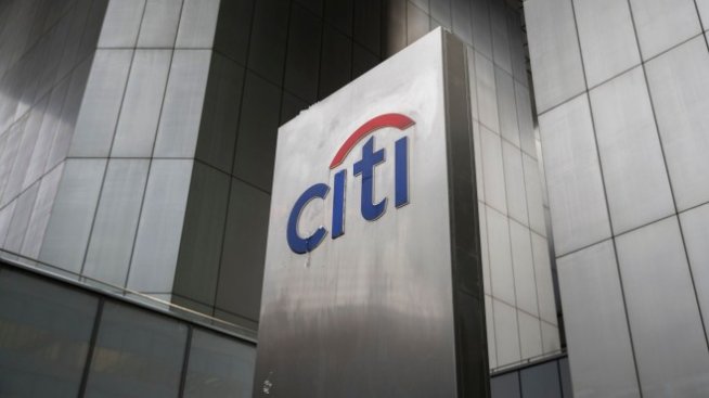 Трупането на провизии заради войната в Украйна свива печалбата на Citigroup с 46%