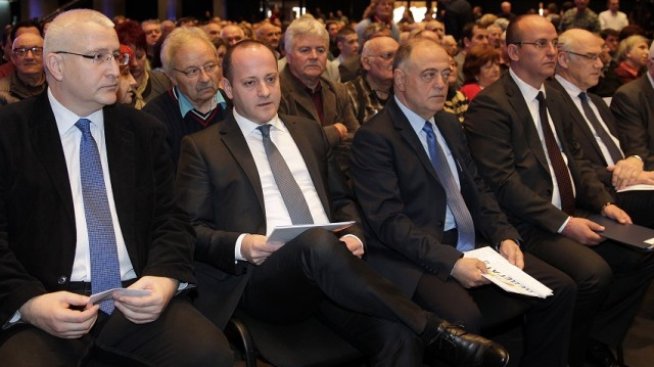 Националното събрание на ДСБ потвърди излизането на партията в опозиция