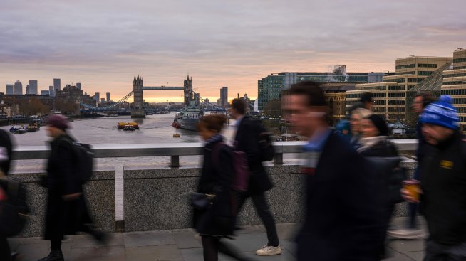 Ръстът на заплатите във Великобритания се ускорява до петмесечен връх