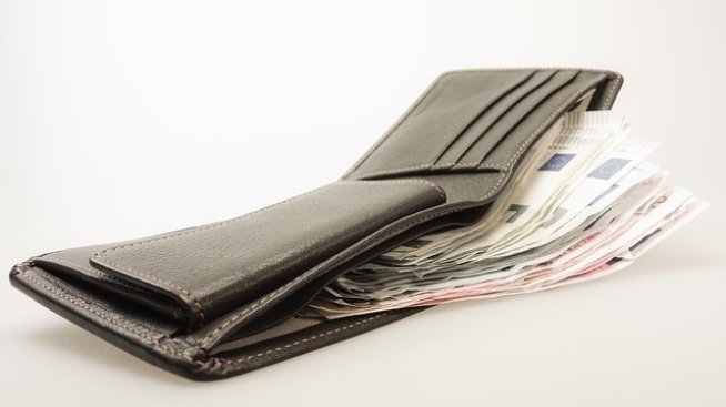 Препоръките за справяне с корупцията у нас се прилагат, но без резултат