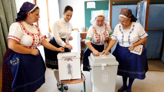 Виктор Орбан се провали с референдума за мигрантите*