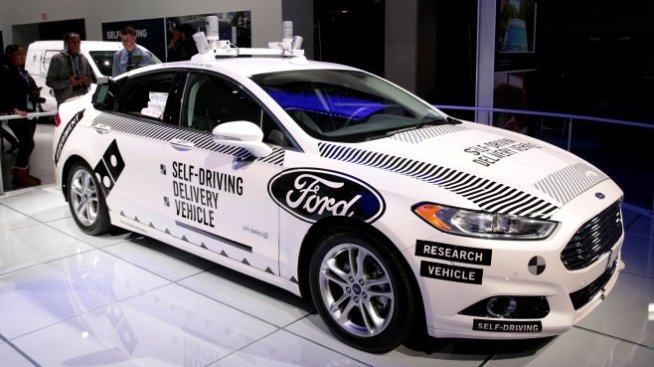 Ford и Walmart ще си партнират при автономните доставки