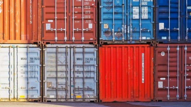 През юни търговският дефицит на България достигна 273.2 млн. евро