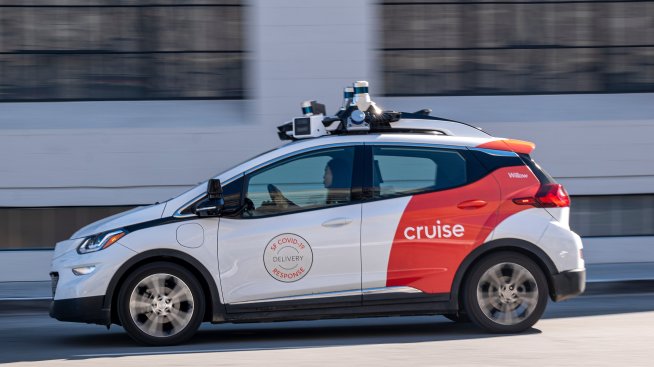 General Motors заделя 850 млн. долара в брой за звеното си за роботаксита Cruise