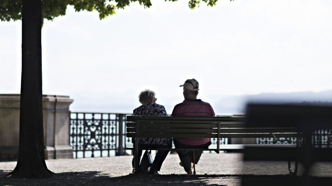 ЕК обмисля обвързване на бюджетните плащания след 2028 г. с пенсионната реформа