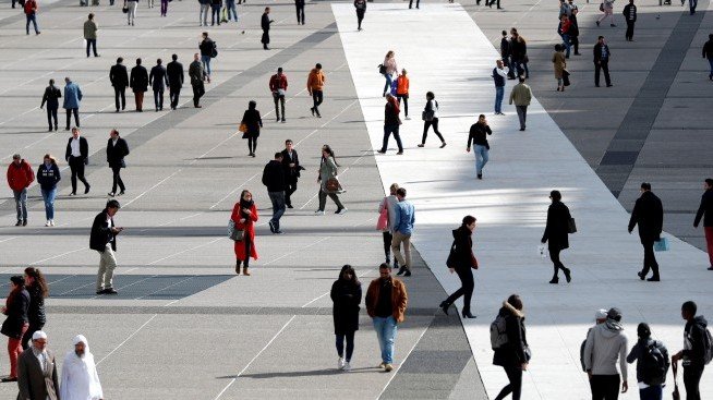 Интересът на работодателите се ориентира към резервите на пазара на труда