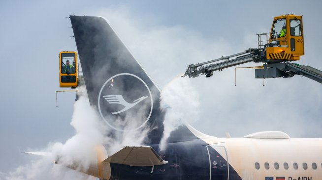 Lufthansa успява да поддържа разходите си стабилни през последното тримесечие 
